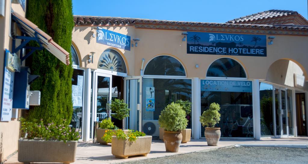 לאוקאט Hotel Le Leukos מראה חיצוני תמונה