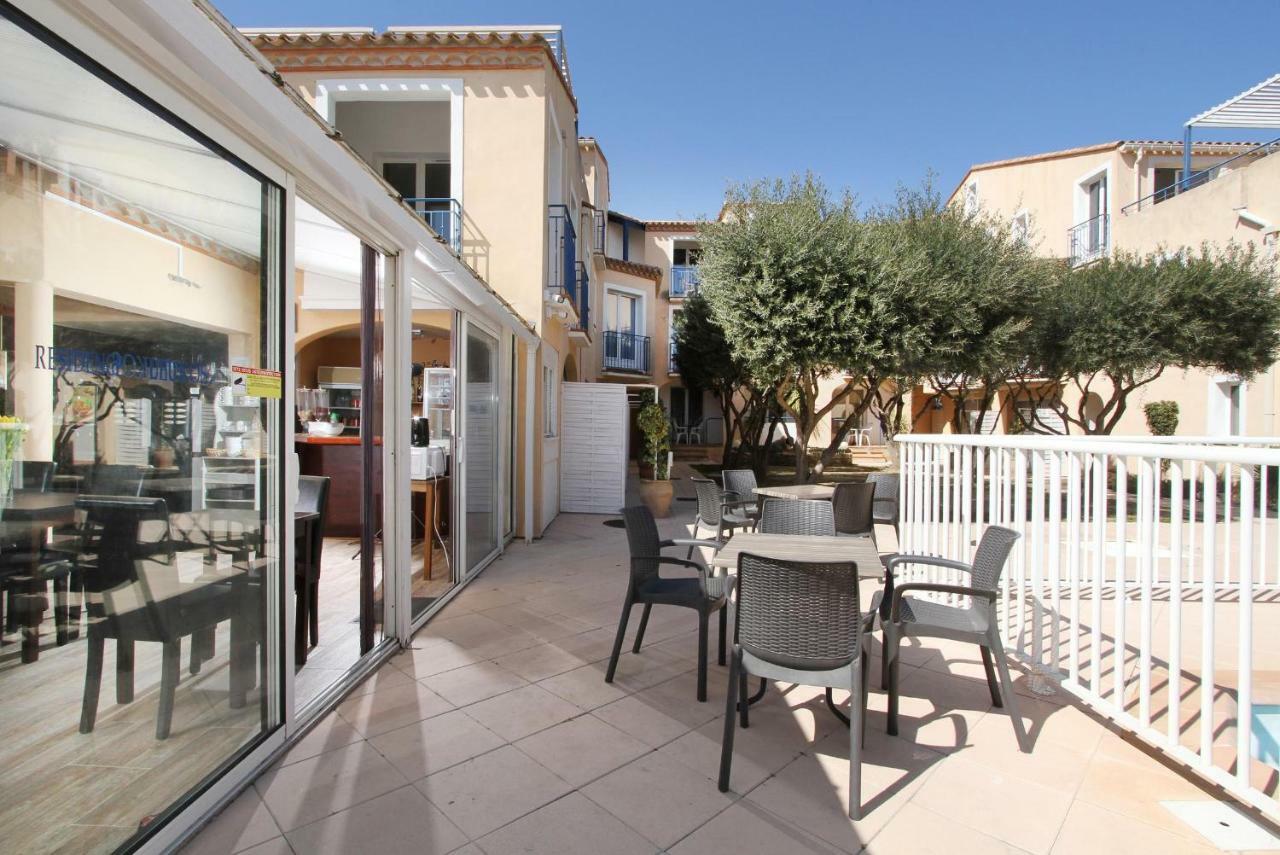 לאוקאט Hotel Le Leukos מראה חיצוני תמונה